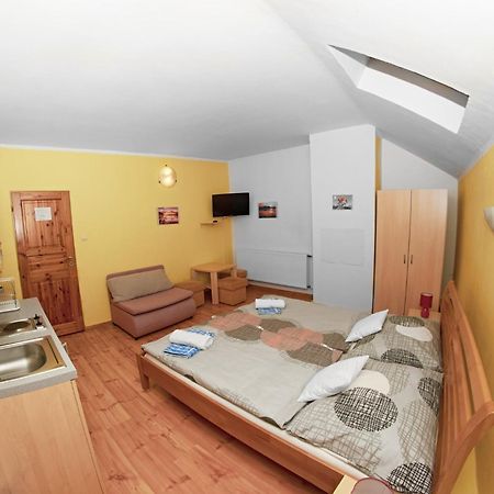 Vila Rhea Važec Extérieur photo