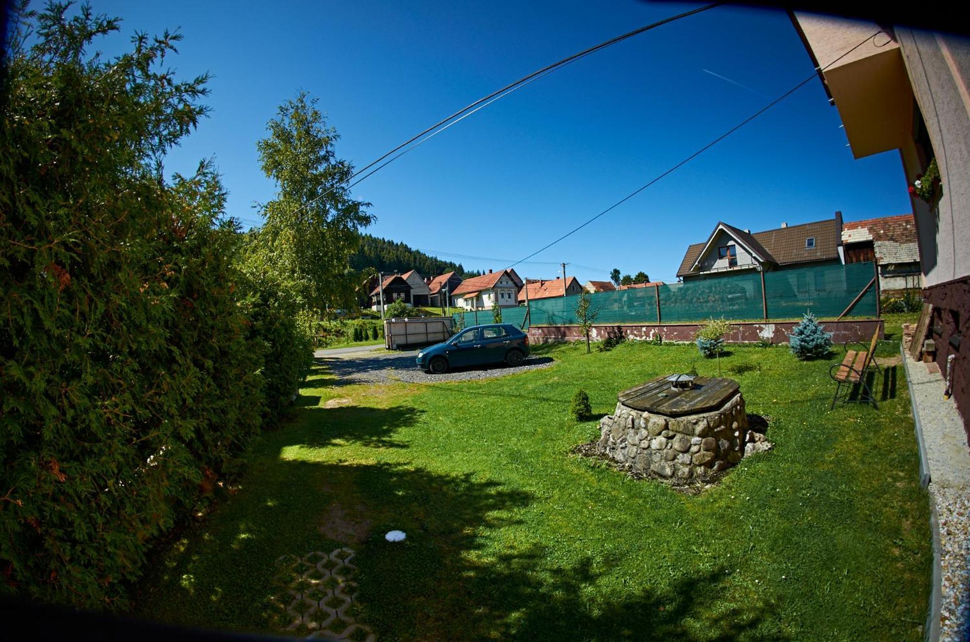 Vila Rhea Važec Extérieur photo