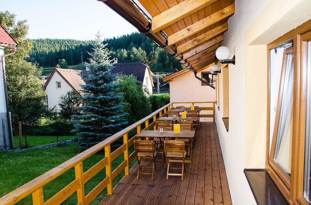 Vila Rhea Važec Extérieur photo